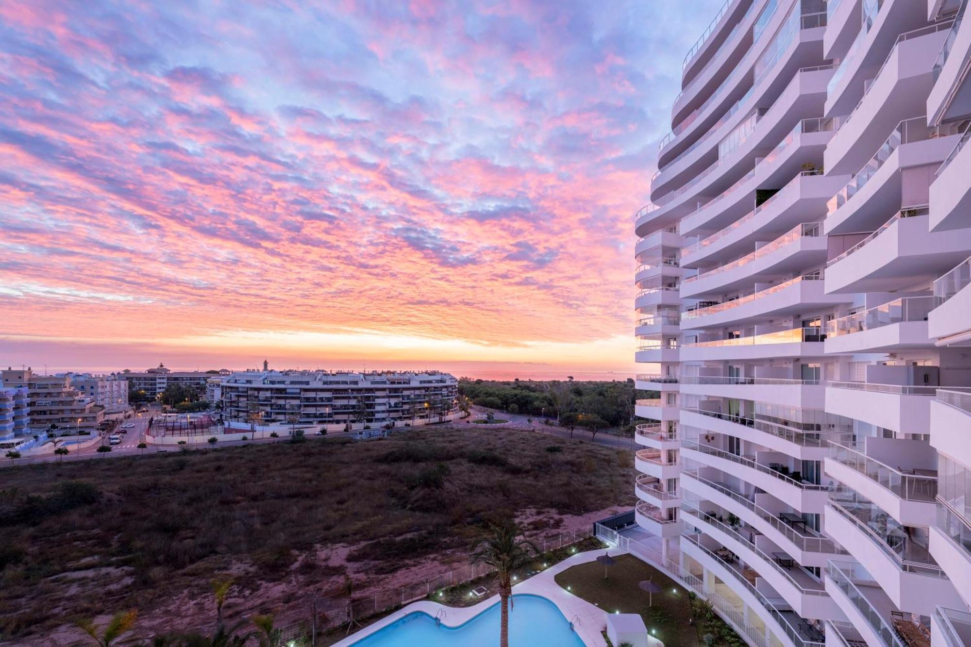 Gran Canet 2Br! Walk To Beach, Sea View, Sauna & Gym Canet d'En Berenguer Eksteriør billede